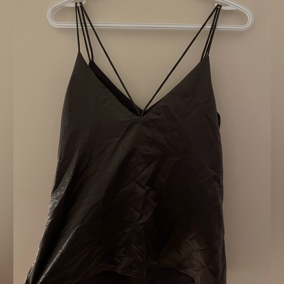 Banana Republic satin-style stewpot tank top - Picture 3 of 5